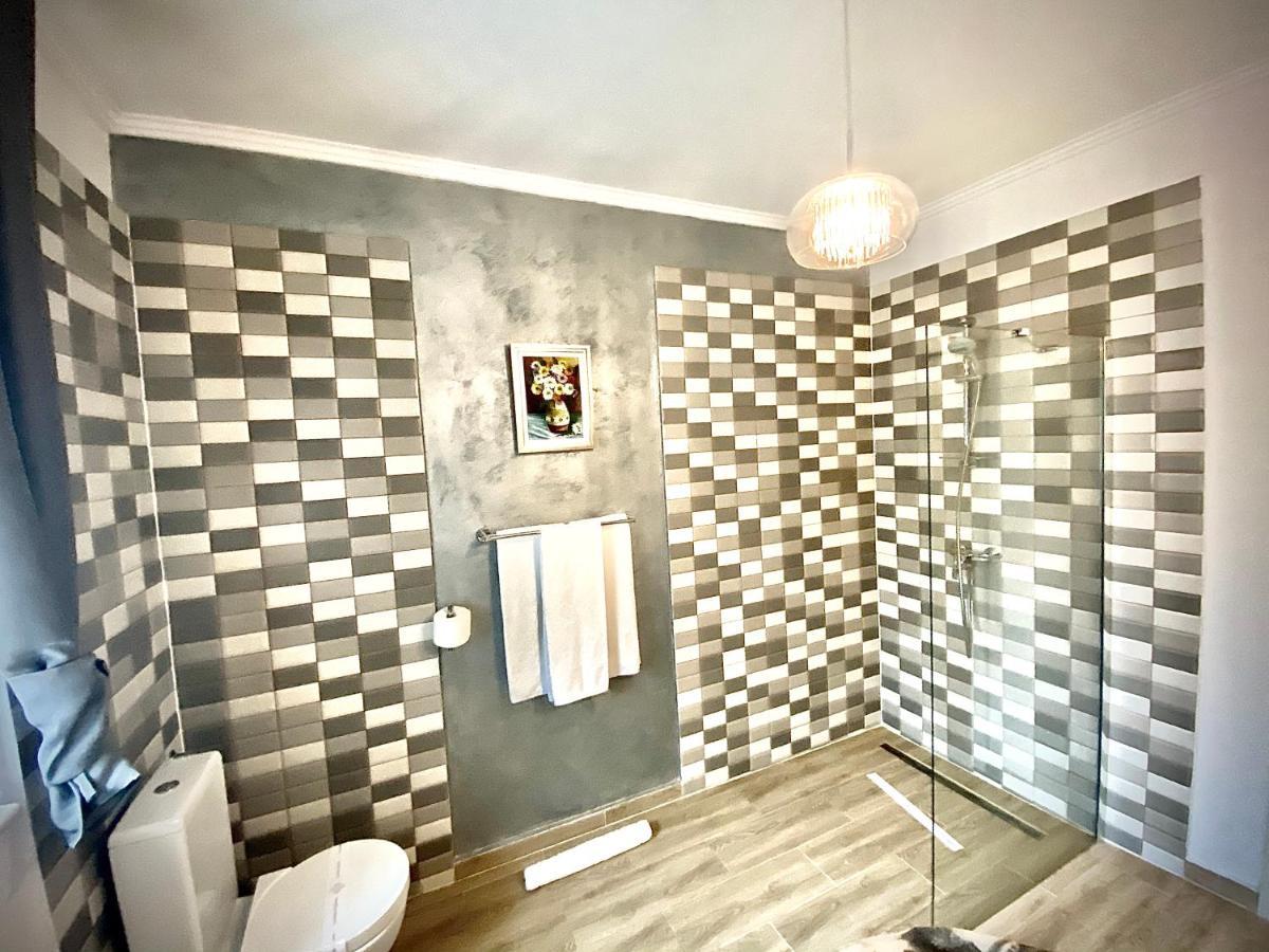 Sarada Boutique Luxury Apartment Deva Esterno foto