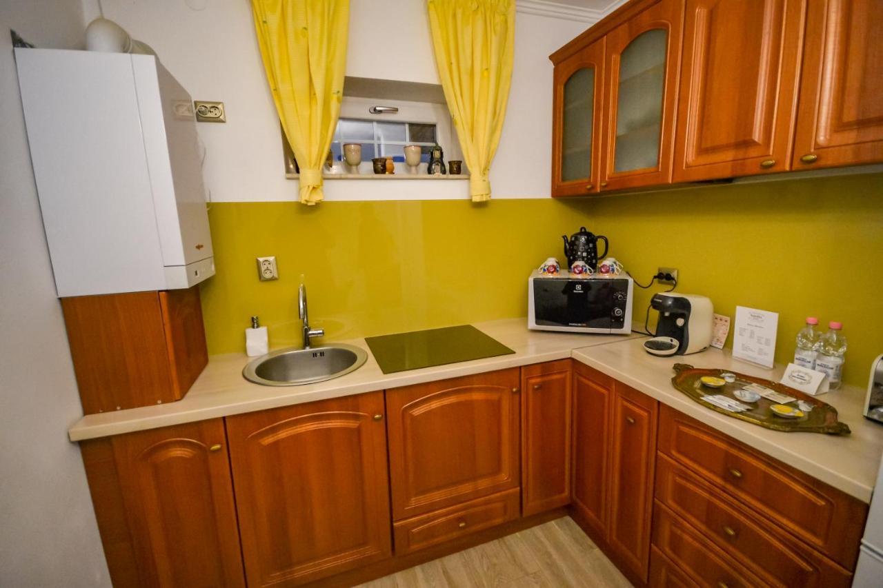 Sarada Boutique Luxury Apartment Deva Esterno foto