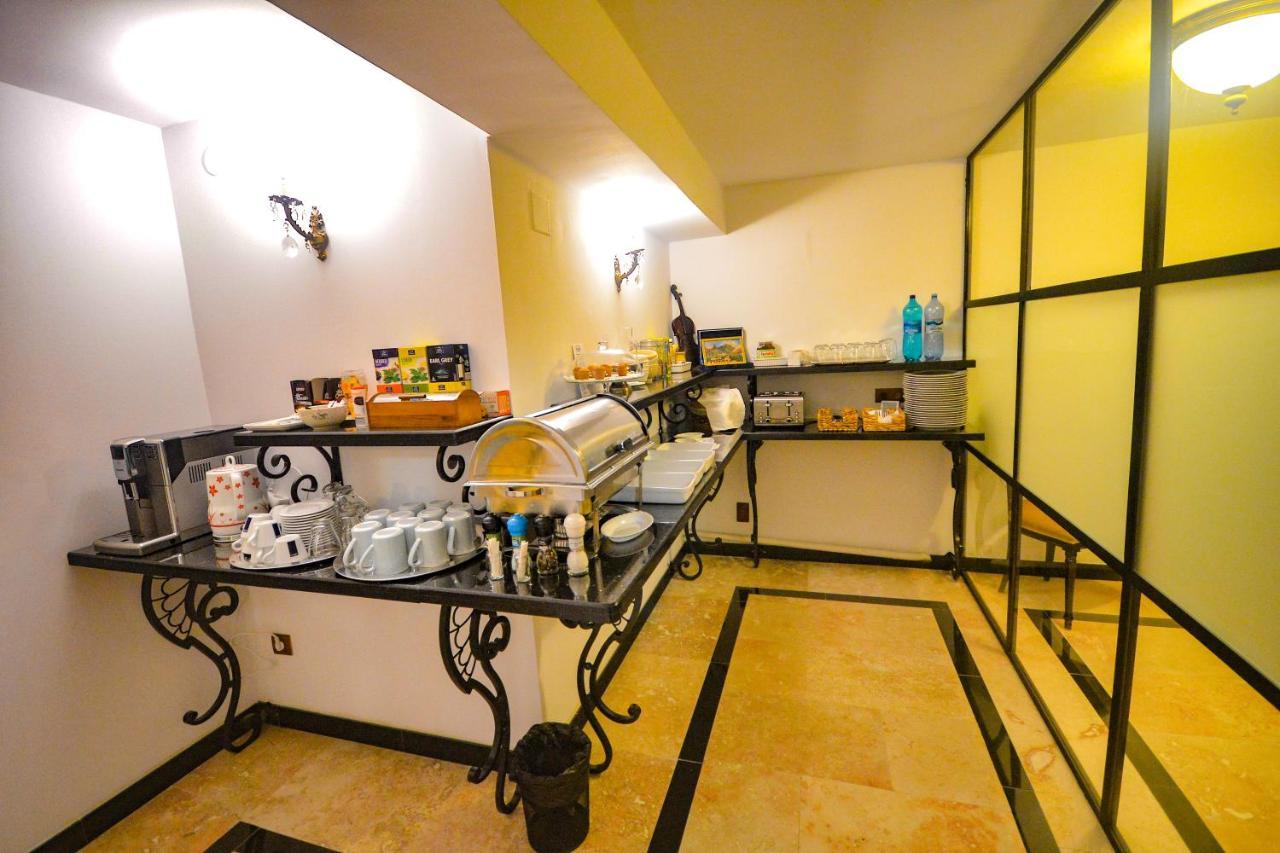 Sarada Boutique Luxury Apartment Deva Esterno foto